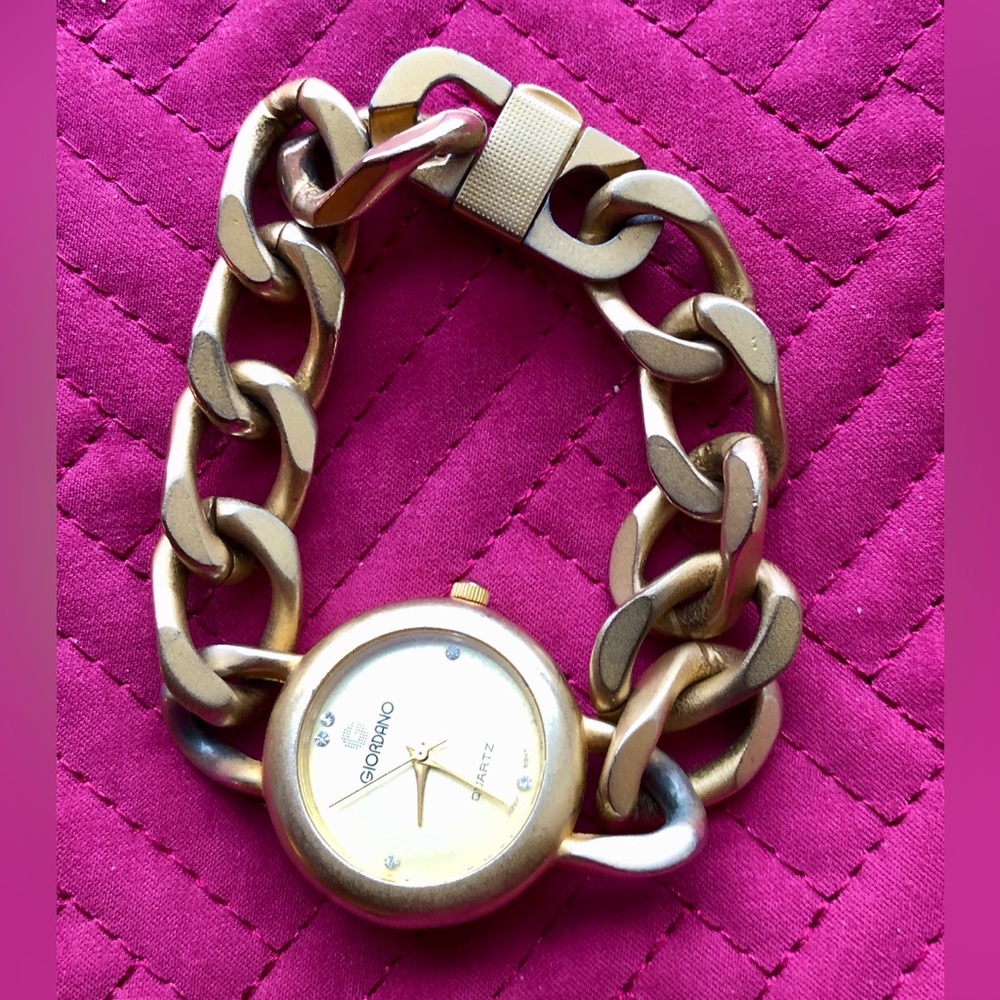 Vintage - Giordano chunky gold link bracelet/watch